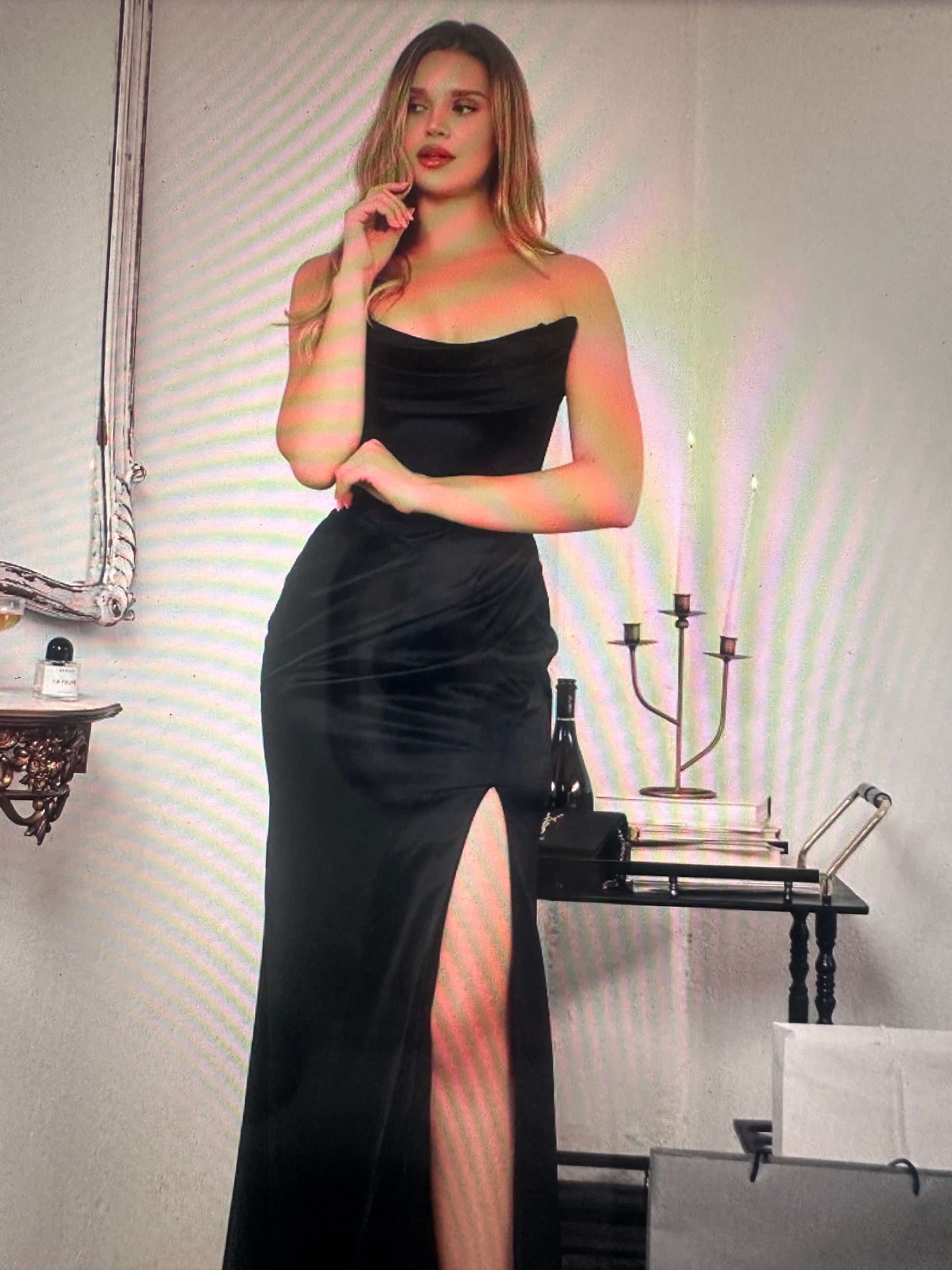 Stretch satin with smooth lining