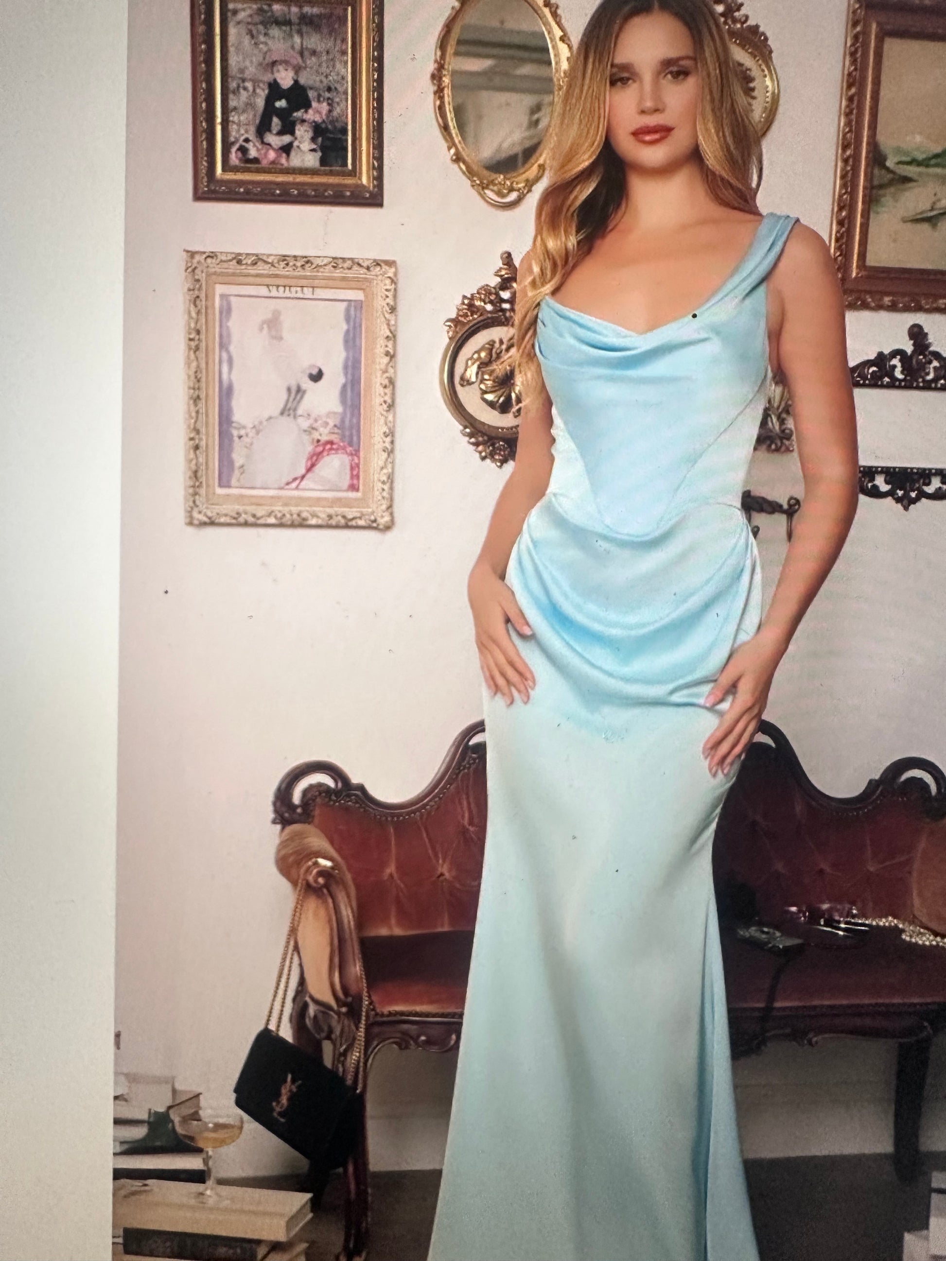 One-shoulder draped neckline with ruched waist detailing